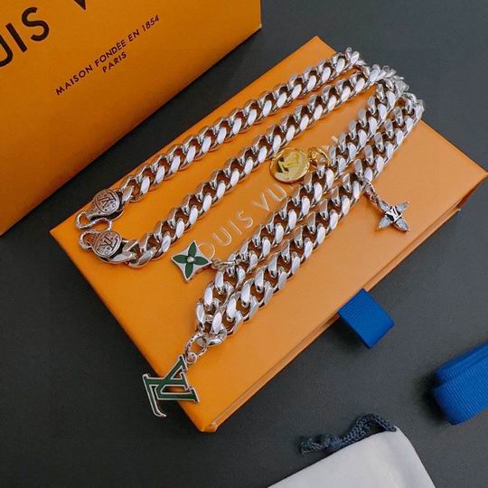 LV Necklace 11lyh283